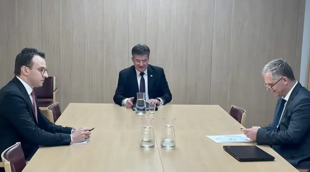 Borelj nakon susreta pregovarača Kosova i Srbije: Imamo dogovor