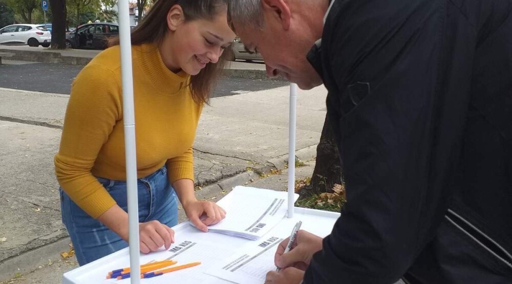 IMA NAS: Za dan peticiju potpisalo 10.000 građana, Crnoj Gori hitno potrebni izbori