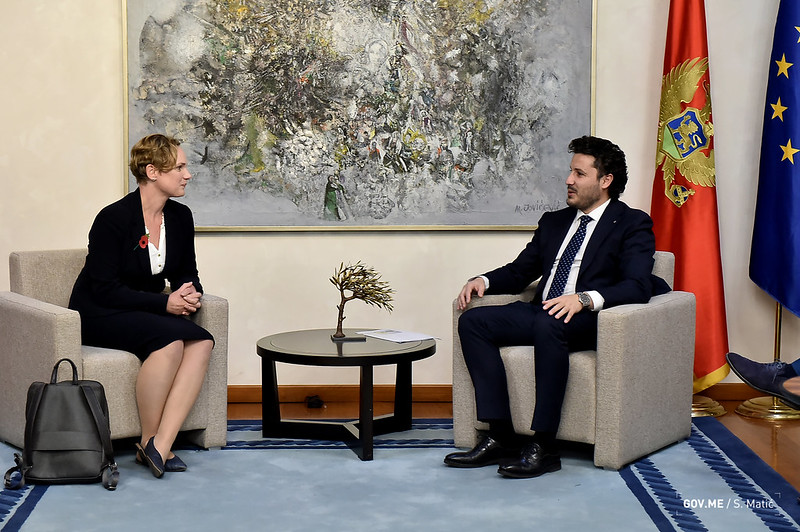 Abazović sa Biling: Nastaviću da apelujem na nužnost izbora sudija Ustavnog suda
