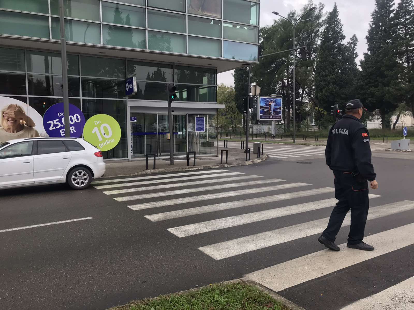 Lažna uzbuna u centru Podgorice: U torbi bile lične stvari, saobraćaj odblokiran