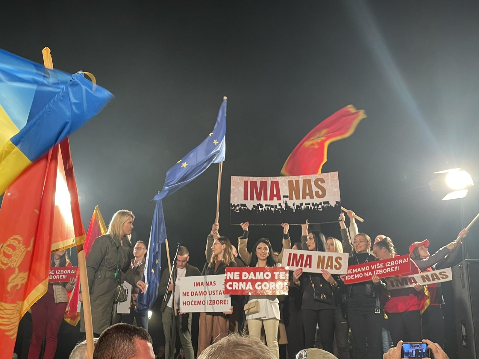Za samo nedjelju dana: Peticiju za vanredne izbore potpisalo 26.000 građana