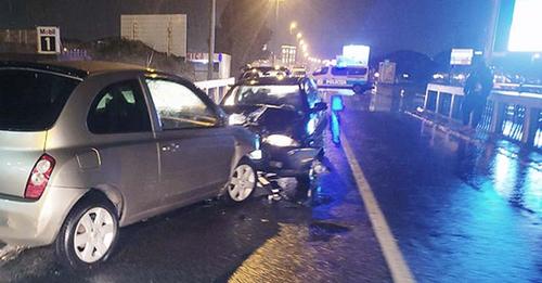 Bar: Tri osobe povrijeđene u udesu na mostu rijeke Željeznice
