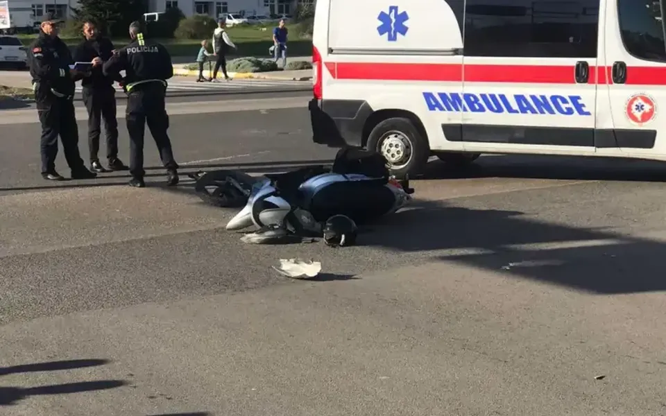 Bar: Motociklista povrijeđen u saobraćajnoj nezgodi kod bivšeg Okova