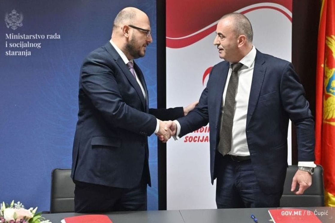 Uvećanje zarada oko 20 odsto: Potpisan Granski kolektivni ugovor za oblast socijalne djelatnosti