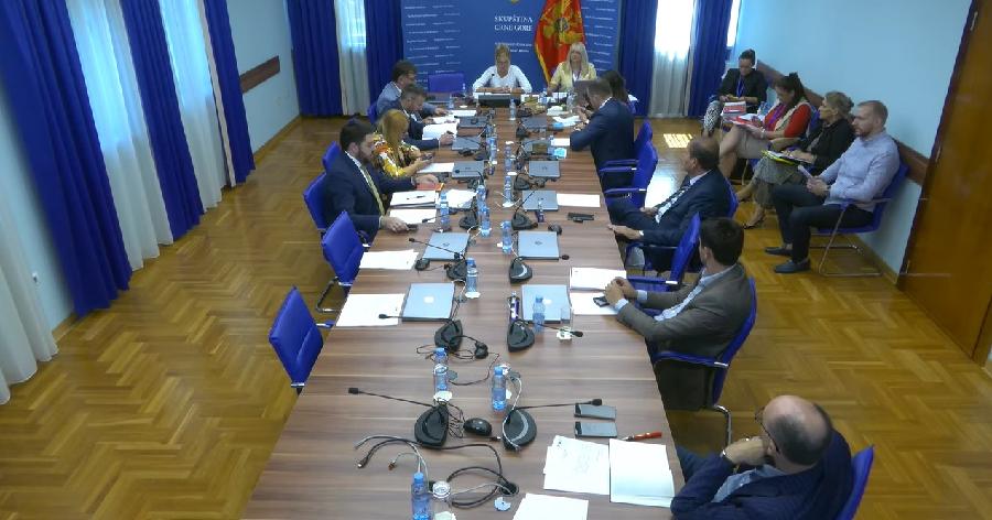 Administrativni odbor: O skidanju imuniteta poslanicima DPS-a i SD-a 22. decembra