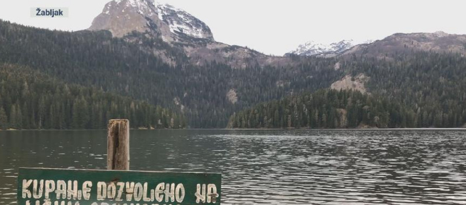 Turisti otkazuju rezervacije na Žabljaku: Ugostitelji gledaju u nebo i nadaju se snijegu