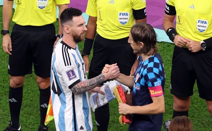 Luka Modrić: “Mesi je najveći ikada i želim da osvoji SP!”