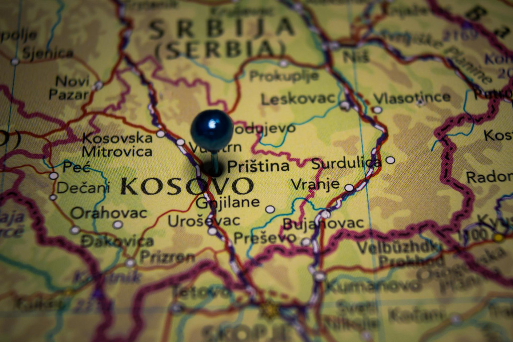 Srbi ne odustaju od zahtjeva: Šesti dan barikada na sjeveru