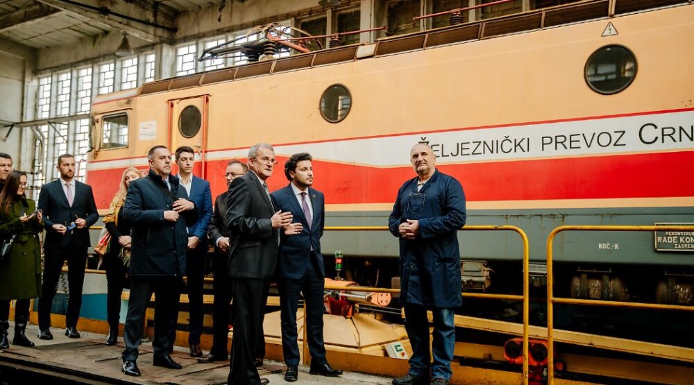 Abazović u posjeti Željeznici: Moramo da zasučemo rukave i izađemo iz negativne faze