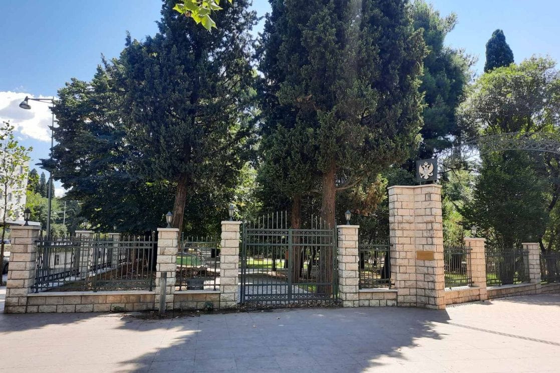 Vuković: Uskoro otvaramo Kraljev park, nadam se da ćemo ga ubuduće bolje čuvati