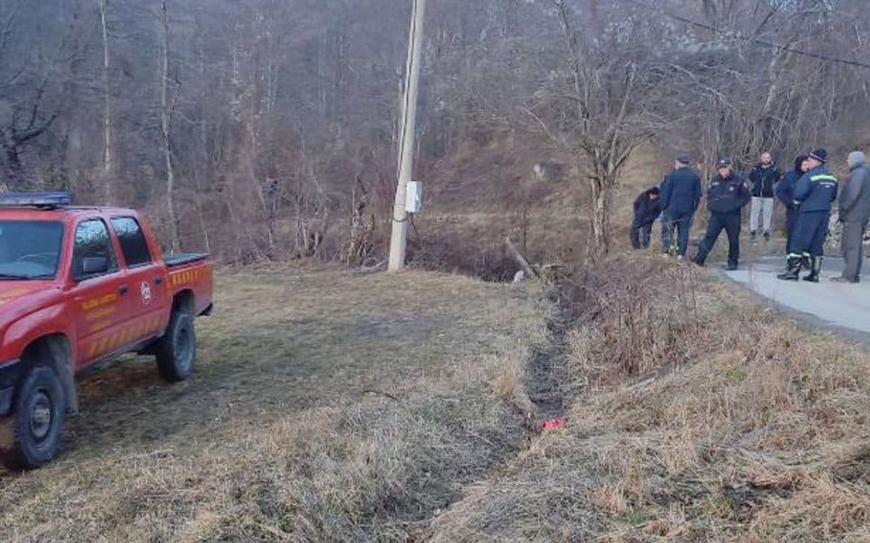 U kanalu za vodu u kolašinskom selu Drpe pronađeno tijelo muškarca
