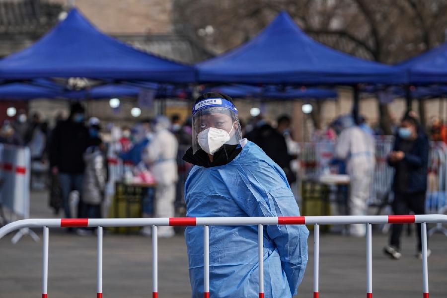 Kina prijavila skoro 60 hiljada smrtnih ishoda u vezi sa korona virusom