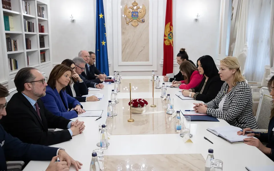 Sjutra sastanak Đurović i Fajon