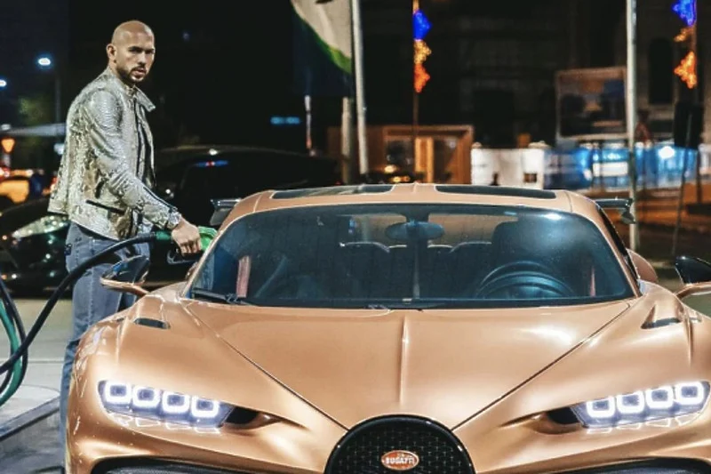Rumunske vlasti zaplijenile kolekciju automobila Andrewa Tatea dok je on u pritvoru