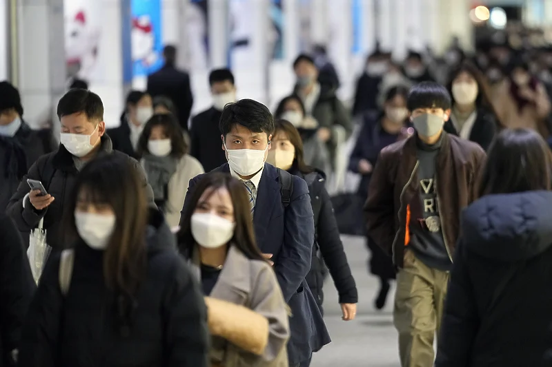 Japan planira da covid-19 počne tretirati kao običnu gripu