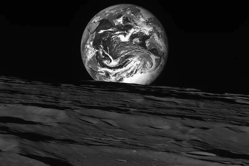 Južnokorejska sonda zabilježila fantastične fotografije Zemlje i Mjeseca