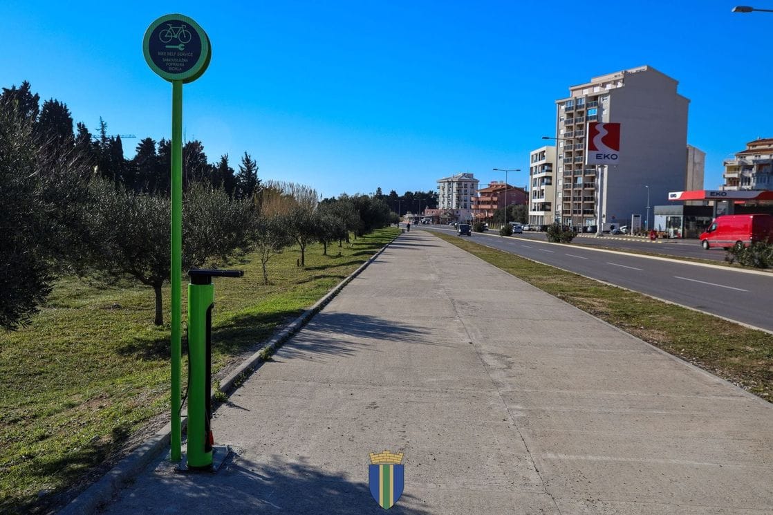 Opština Bar postavila specijalne stanice za popravku bicikala