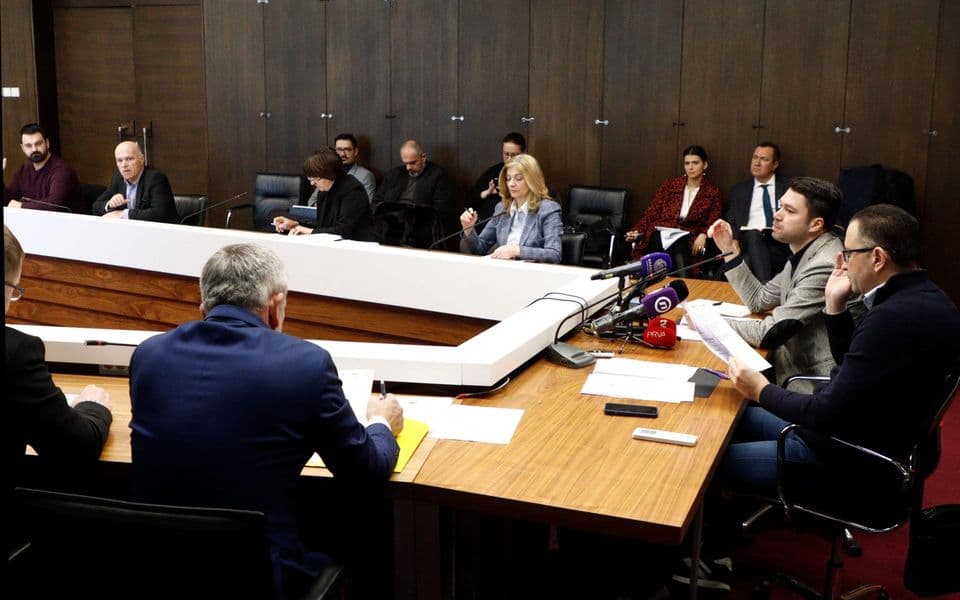 AZLP raspravlja o tome da li je DIK prekršila Zakon