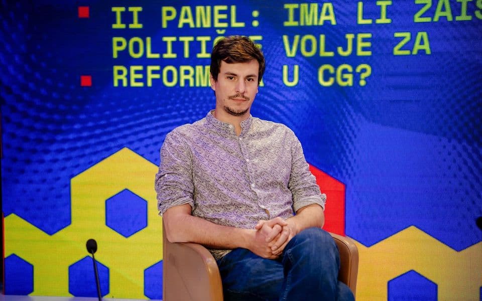 CDT: Kad se na dezinformacije žmuri onda strada demokratija