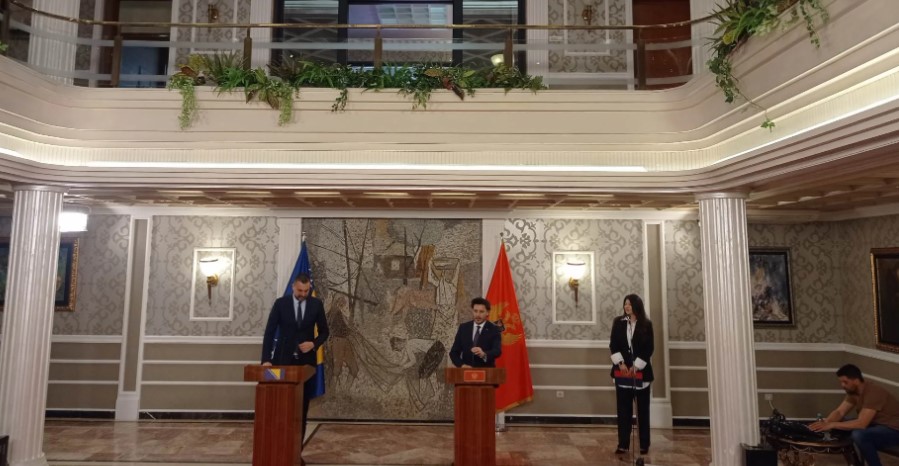Abazović: Crna Gora ima restriktivan model državljanstva, to pitanje ne treba tretirati i rješavati u atmosferi izbora