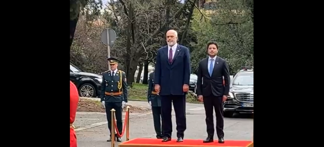 (VIDEO/UŽIVO) Rama dočekan uz visoke državne počasti