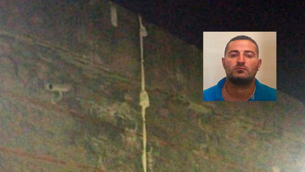 Italijanski šef mafije pobjegao iz zatvora, spustio se niz zid uz pomoć užeta od čaršava (VIDEO)