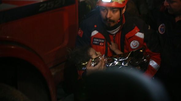 Fatma (2) spašena ispod ruševina 88 sati nakon zemljotresa
