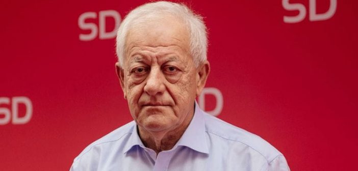 Preminuo Mićo Orlandić