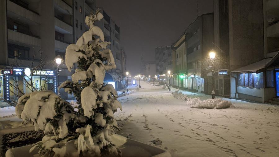 Pljevlja: Zbog snijega škole ne rade, sjutra redovna nastava