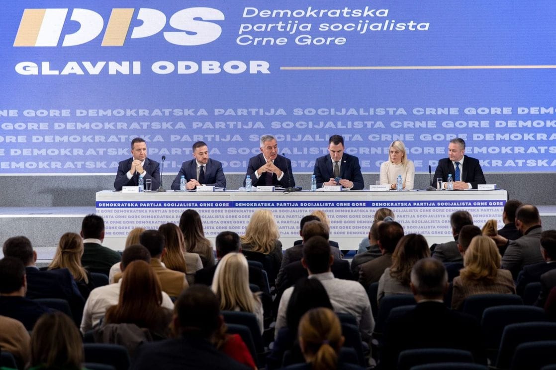 DPS: Bizaran prilog RTCG, ako ovako nastave zauzećemo i adekvatan stav prema njima