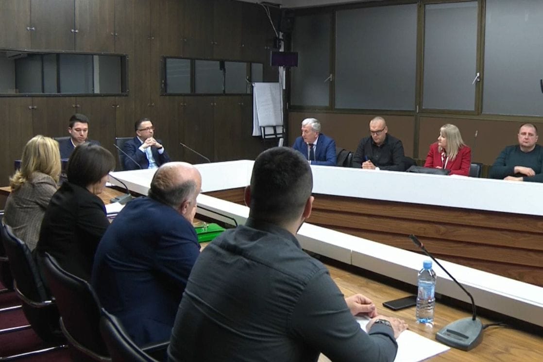 DIK: Izborne liste za parlamentarne izbore najkasnije do 16. maja u ponoć