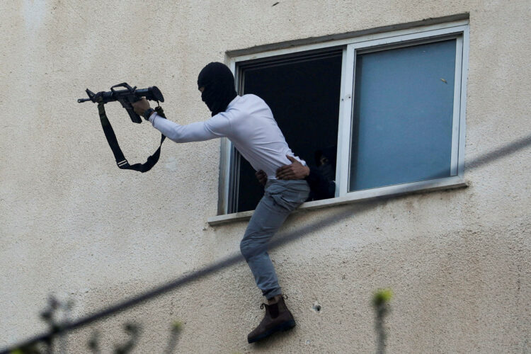 Fotografija sukoba Palestinaca i Izraelaca obišla svijet (FOTO I VIDEO)