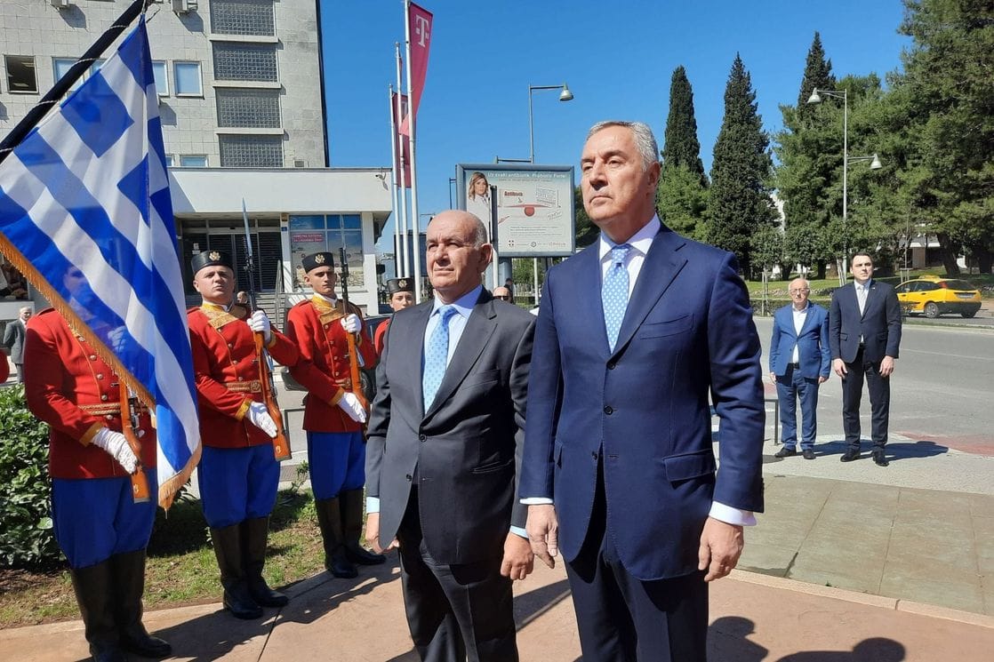 Povodom Dana nezavisnosti Grčke: Položen vijenac na spomenik Vasu Brajoviću Mavrovuniotisu