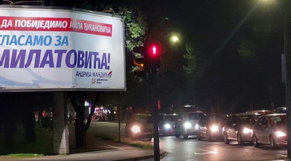 DF predstavio bilborde podrške: Da pobijedimo Mila Đukanovića glasamo za Milatovića