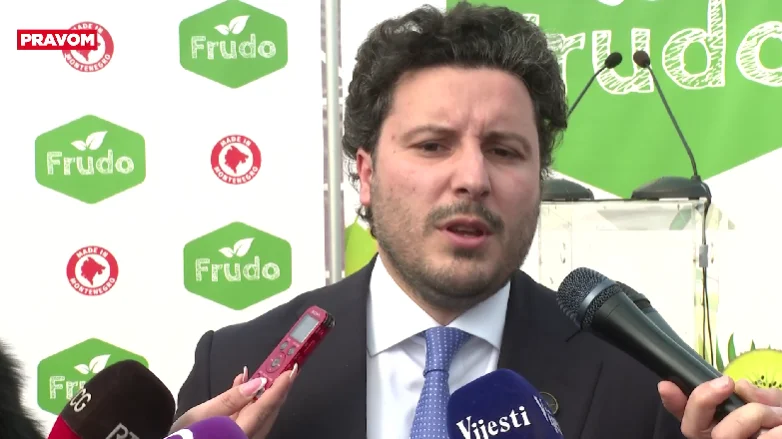 Abazović: Moguće da ćemo podržati ili Bečića ili Milatovića