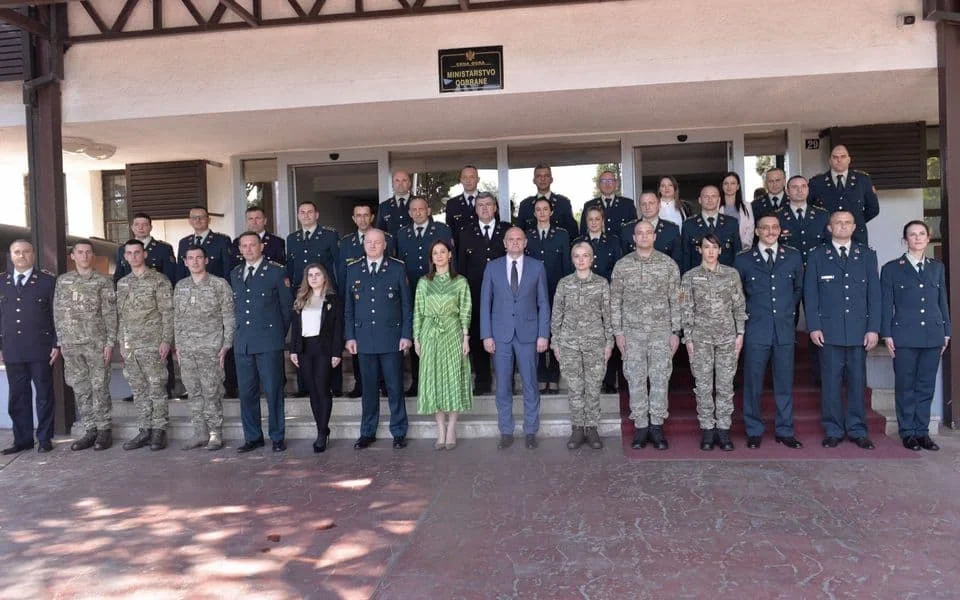 Vojska Crne Gore od danas jača za 12 oficira
