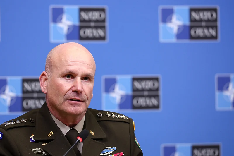 NATO komandant za Evropu: Rusi izgubili 200.000 vojnika