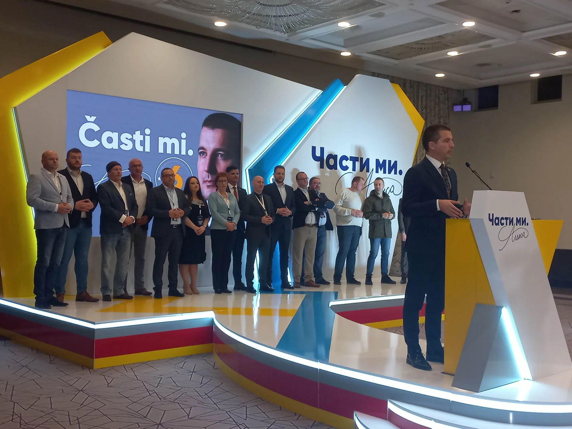 Bečić: Većina od 30.avgusta osvojila oko 60 odsto glasova, Đukanović pripada prošlosti
