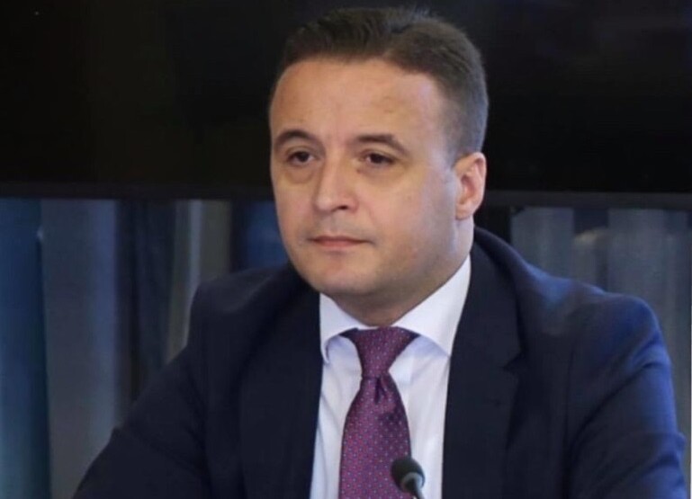 Đokaj: Džuboks premijer – jedno priča a drugo radi