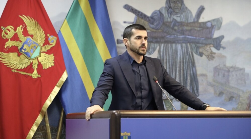 Nenezić: Predstavnici opozicije prekinuli zasijedanje sjednice barskog parlamenta