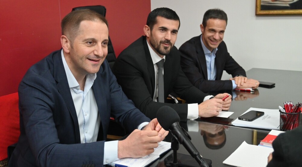 Šehović u Baru: Predsjednički izbori civilizacijski ispit na kojem odlučujemo kojim će se putem ovo društvo kretati