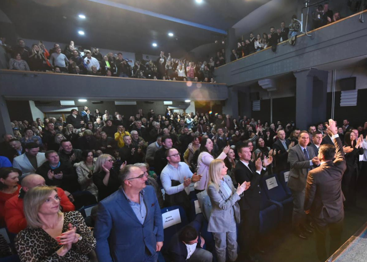 Milatović: Vratiću u Crnu Goru one koje je Đukanović otjerao zbog siromaštva i krađe