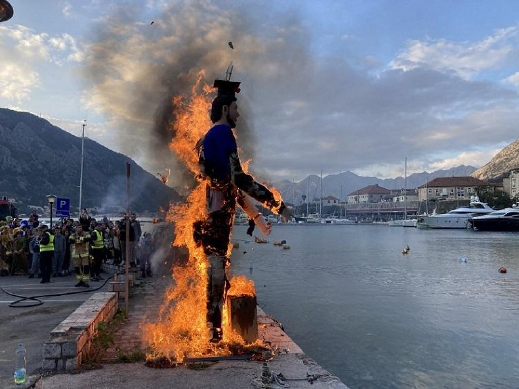 DPS Kotor: Cenzorska lomača mr Aleksinih Demokrata