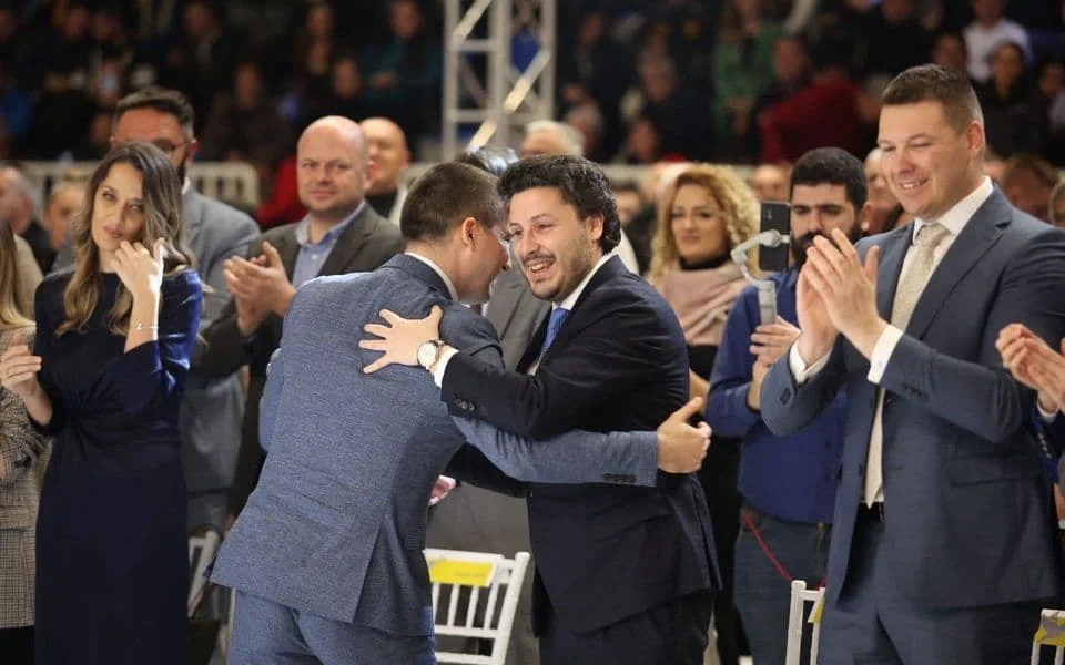 Abazović: Rano je govoriti o koalicijama, ali partnere vidimo u Demokratama, PES-u…