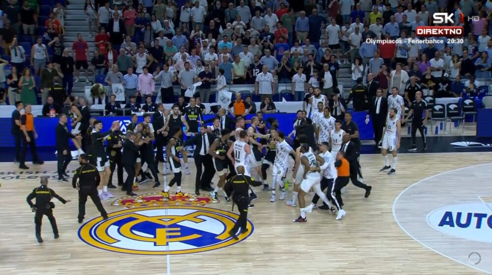(VIDEO) Tuča na utakmici Real Madrida i Partizana – Egzum povrijeđen, Jabusele izbačen sa terena