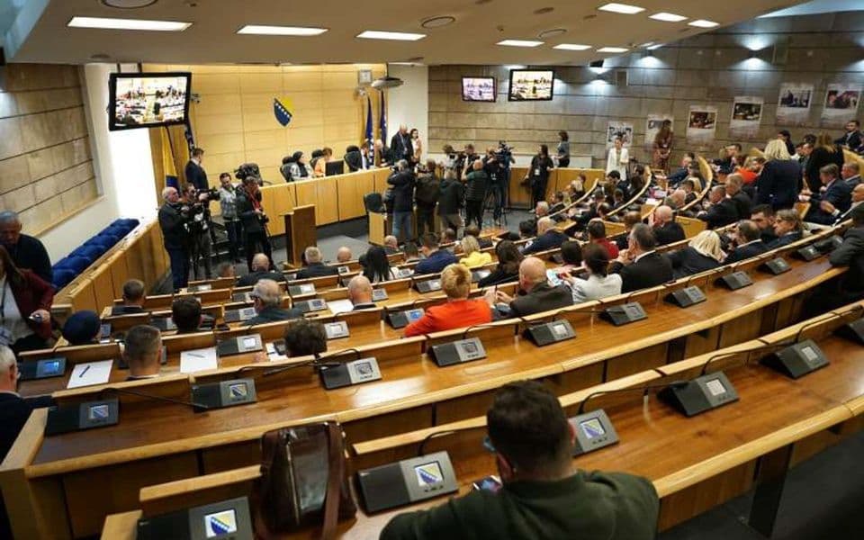 Izglasana nova Vlada FBiH, premijer Nermin Nikšić