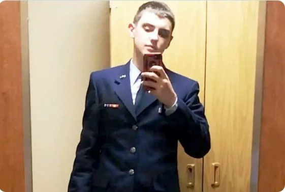 Uhapšen pripadnik Nacionalne garde, osumnjičen za curenje povjerljivih dokumenata