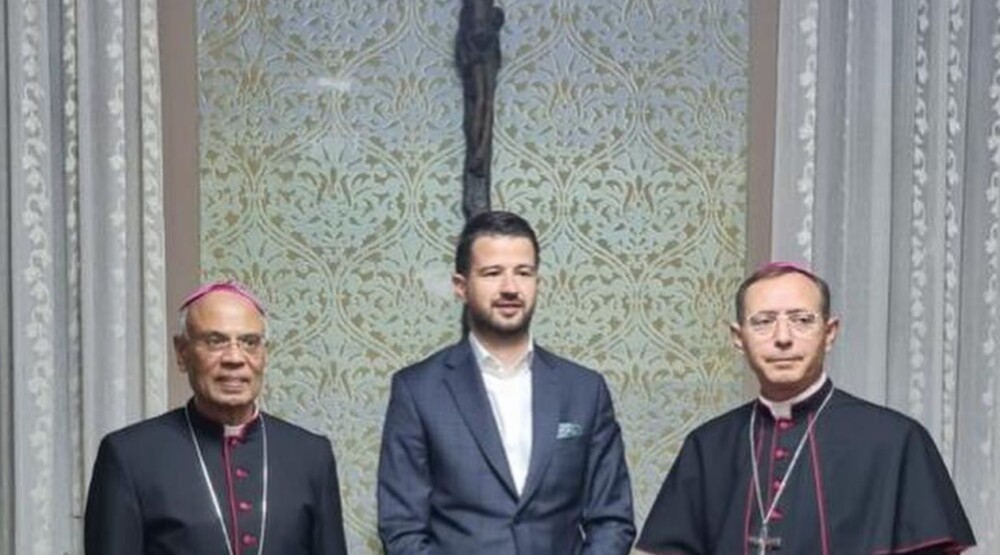 Milatović prisustvovao uskršnjoj misi u Baru