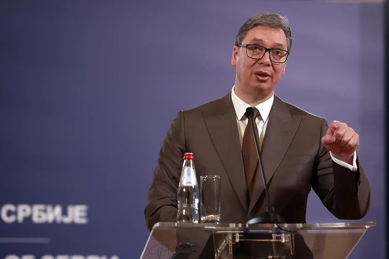 Vučićev gaf postao viralan hit: Muftije, mantije…