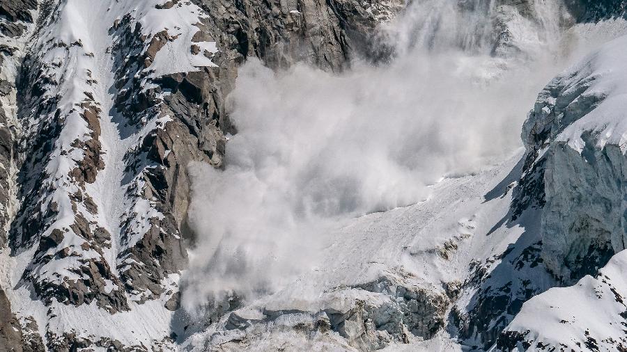 U lavini u francuskim Alpima stradalo šest osoba